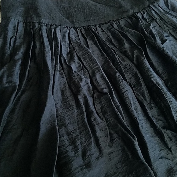 Express Black Lined Skirt Size 4 - Picture 3 of 6